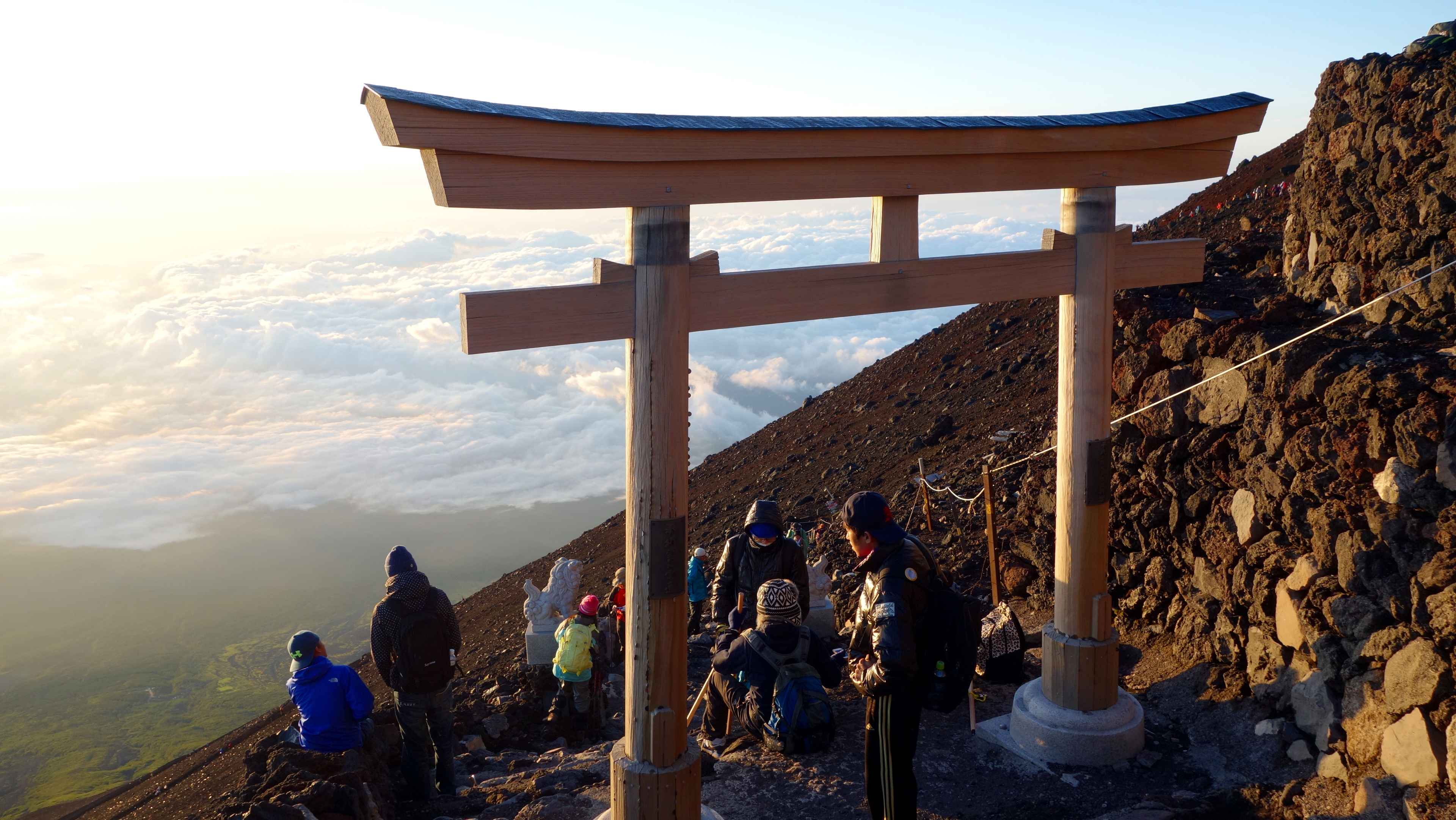 fujisan greeting torii