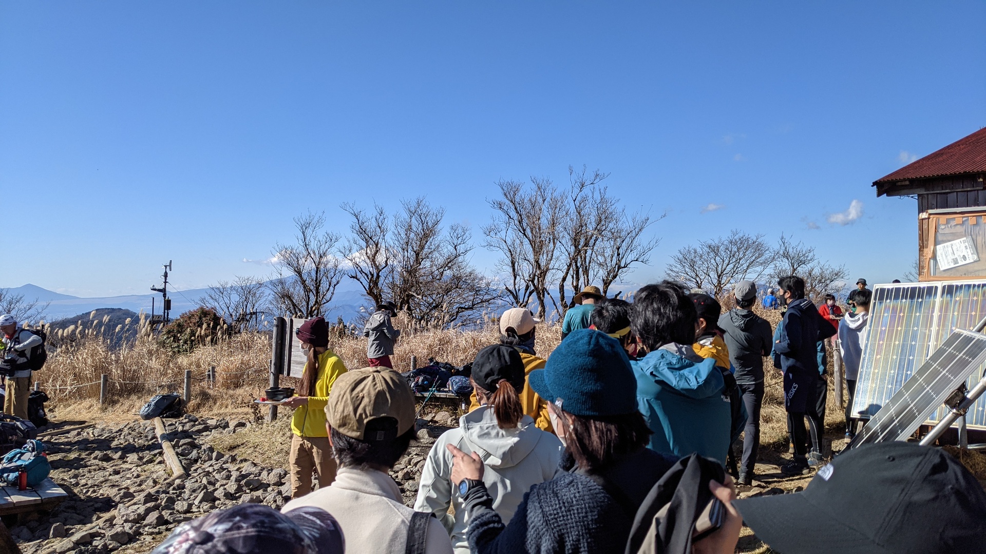 Nabewariyama queue
