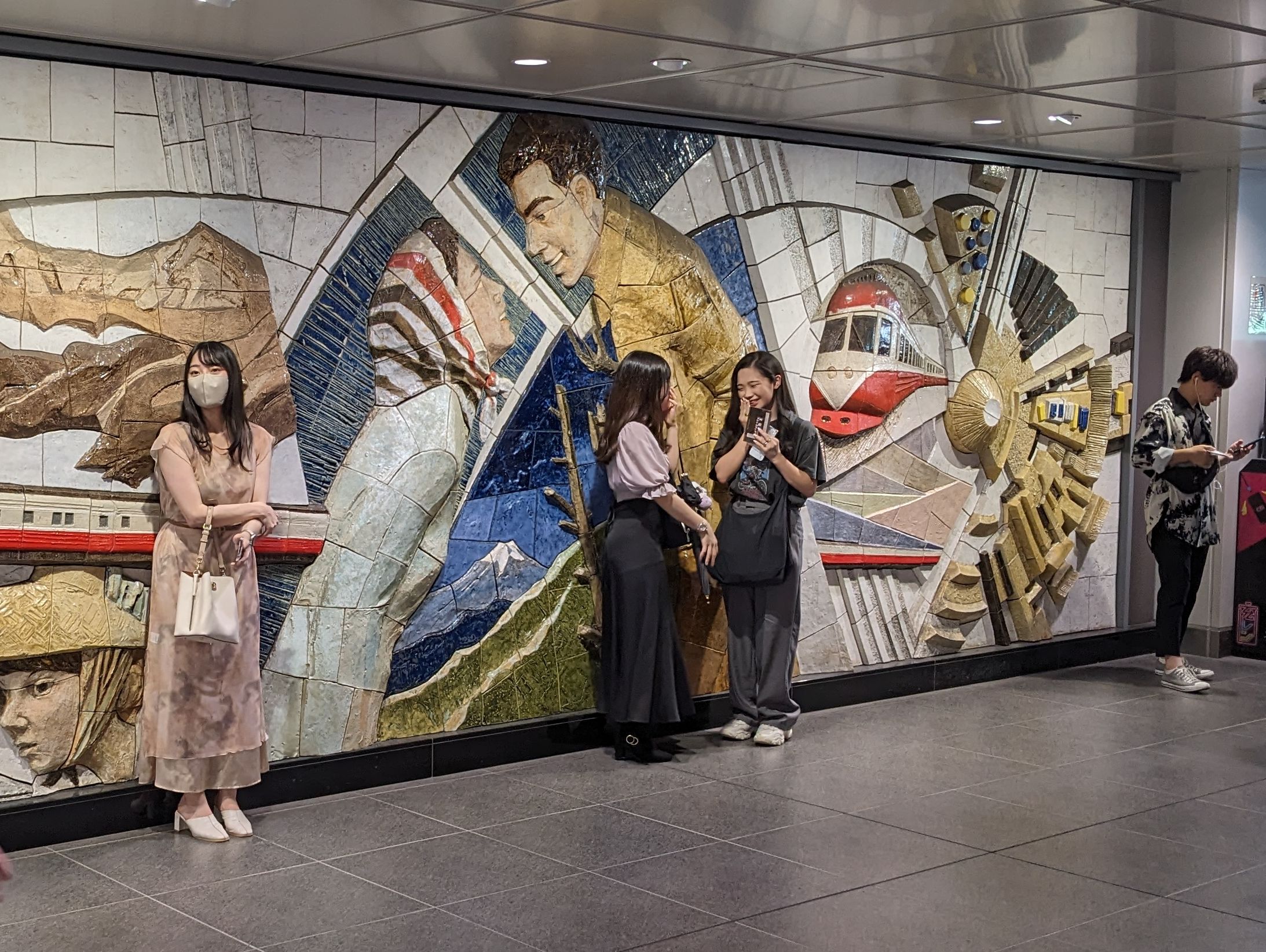 socialist style relief at Shimokitazawa